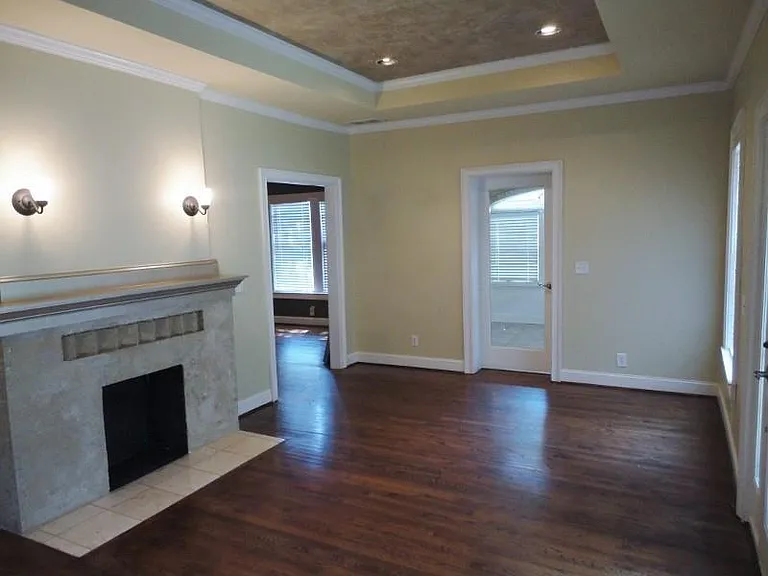 49 Leslie St NE — Photo 13