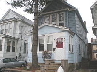 1st image of 908 Canford St