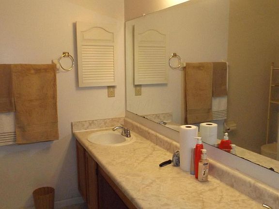 4th image of 906 Peppercorn Pl