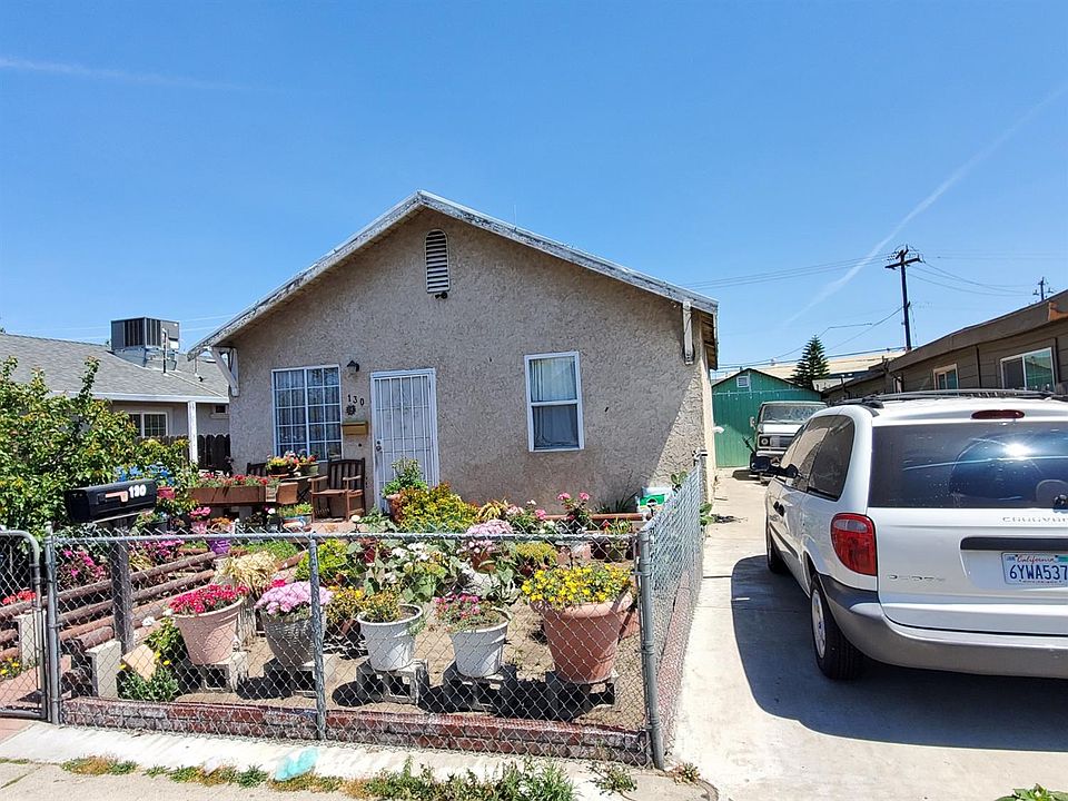 1st image of 130 S Willow Ave