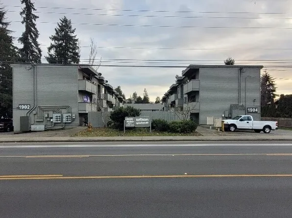 1902 -1904 W Casino Road, Everett, WA 98204