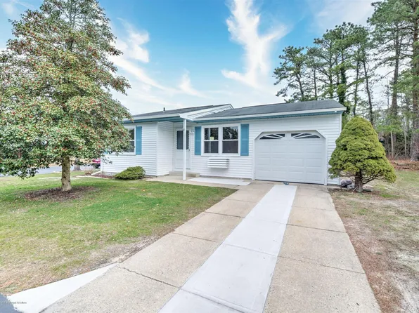 22 Orchard Dr #73, Whiting, NJ 08759