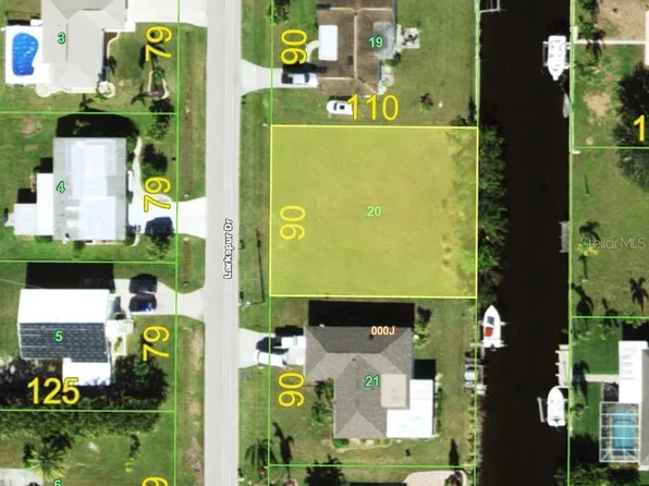 2702 Larkspur Dr #20, Punta Gorda, FL 33950