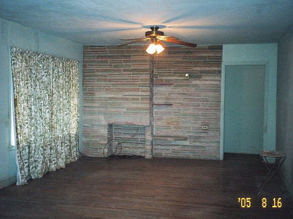 4th image of 1605 Tamarack Ave