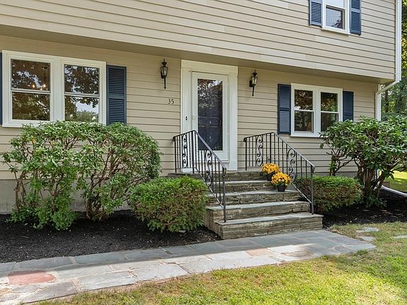 4th image of 35 Longfellow Rd