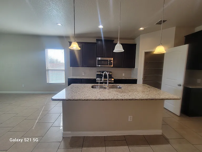 9602 Bricewood Oak — Photo 7