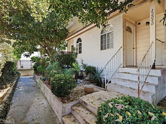 3rd image of 12040 Orange St