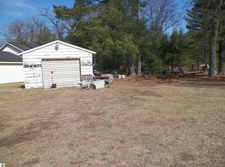 3016 N Kings Hwy, Luther, MI 49656