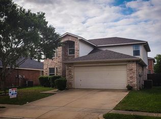 1949 Ramada Trl, Justin, TX 76247