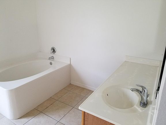 4th image of 4671 SW Carib St