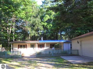 2691 Indian Trl, Evart, MI 49631