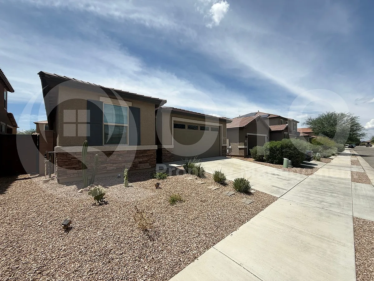 3 bed, 2.0 bath, 1597 sqft, $1,850 — Photo 1