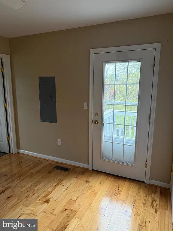 2 bed, 850 sqft, $1,400 — Photo 4