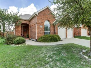 6003 Lakecrest Dr, Sachse, TX 75048
