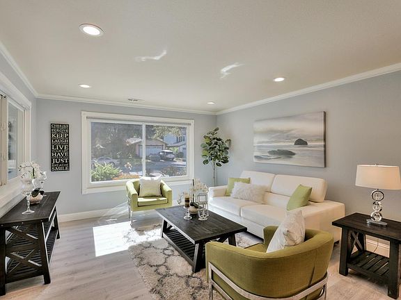 2nd image of 2663 Mosswood Dr