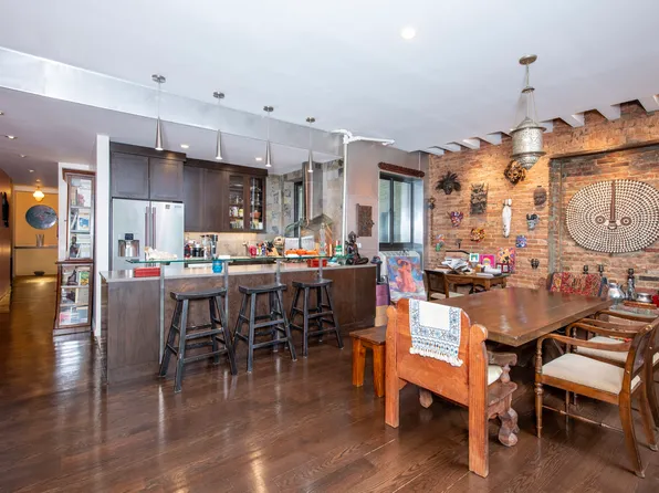 1809 Adam Clayton Powell Boulevard image 3 of 10