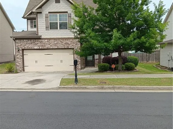 413 Easley Dr, Lawrenceville, GA 30045