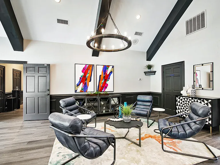 Grand Reserve Columbus — Photo 25