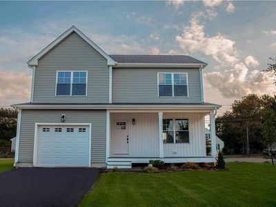 60 Recess Ln, Warwick, RI, 02889