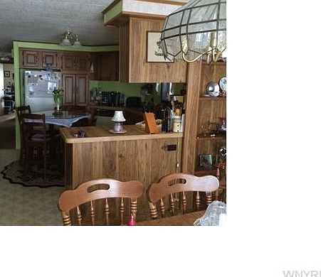4th image of 28 Jean Dr