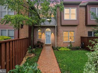 530 Peppercorn Sq, Enola, PA 17025