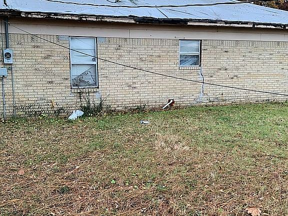 4th image of 808 Reams Ave