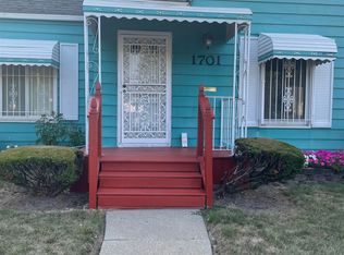 1701 N Ballenger Hwy, Flint, MI 48504