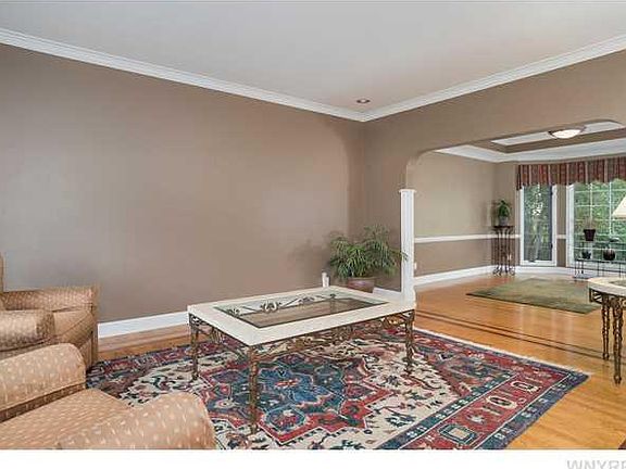 5th image of 8362 Black Walnut Dr