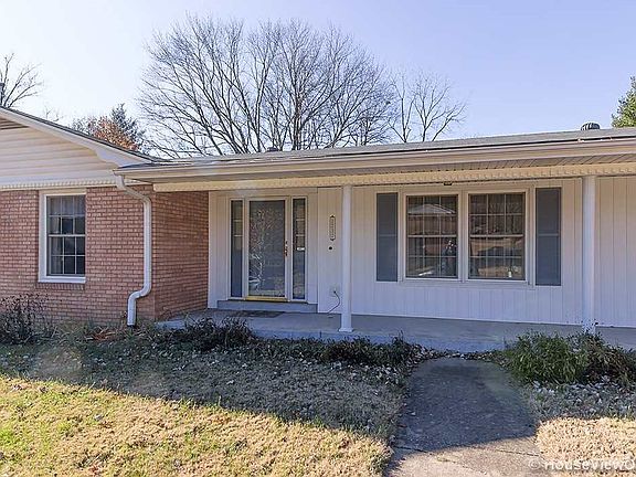 5th image of 1237 Fairlane Dr