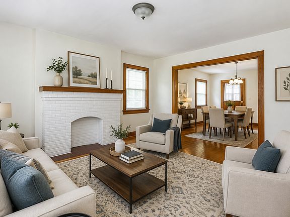 4th image of 209 W Weber Rd #209