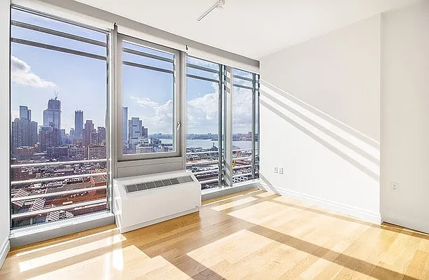 Rented by Mirador Real Estate | media 72