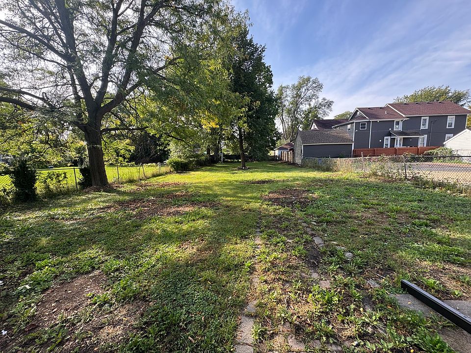 2nd image of 751 Kane St