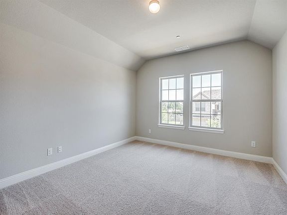 5th image of 1039 Mj Brown St