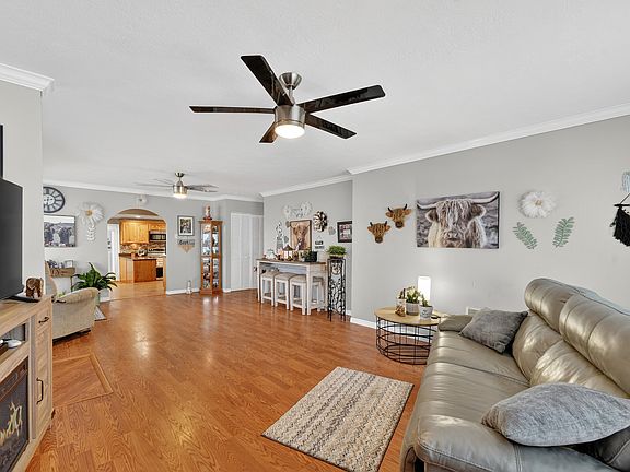 5th image of 5345 S Alpine Dr