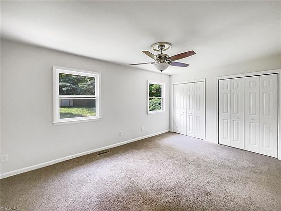 5th image of 5311 N Oaks Dr