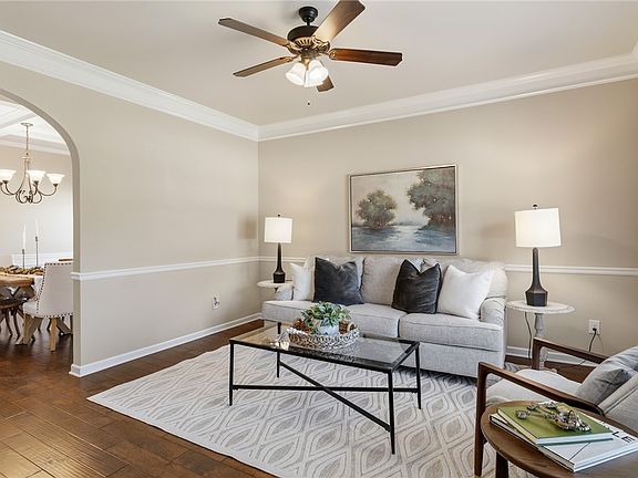 4th image of 118 Buckland Dr