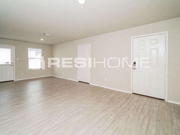 5th image of 7307 Circle Dr