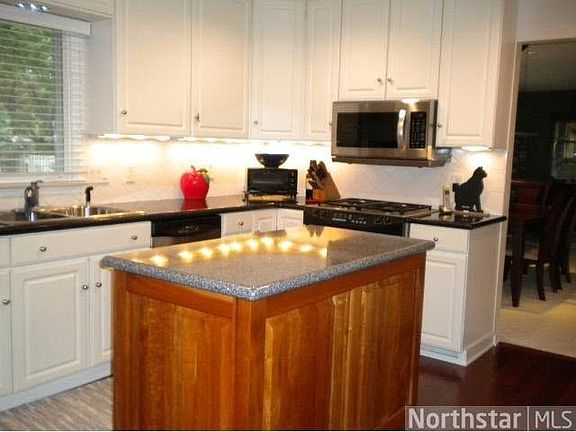 5th image of 2987 Winthrop Drive