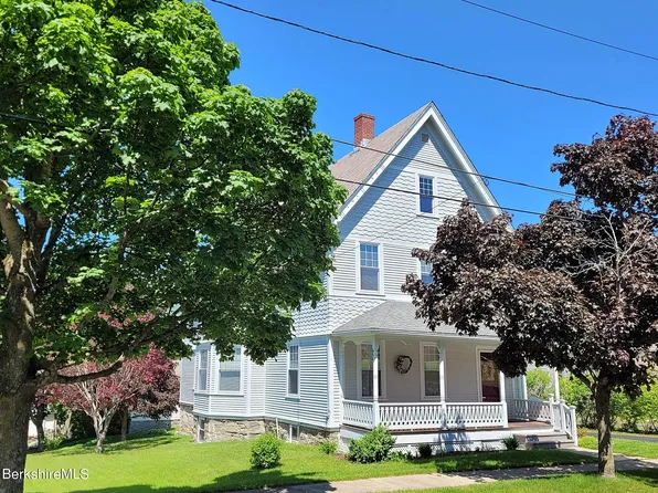 33 Crandall St, Adams, MA 01220