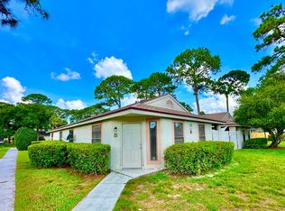 2825 Stoneway Ln, Fort Pierce, FL 34982