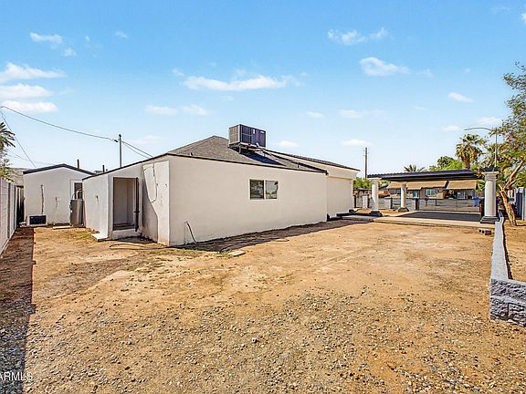 4th image of 3809 E TAYLOR Street