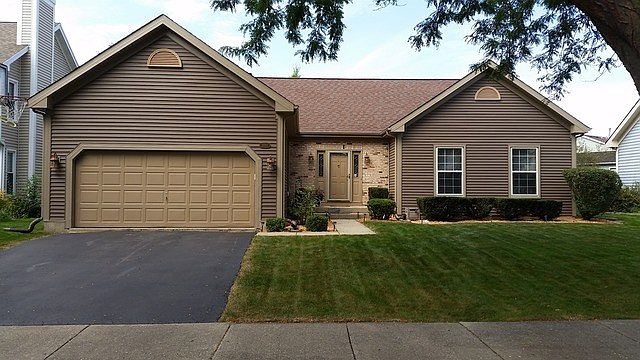 1st image of 1030 Hampshire Ln