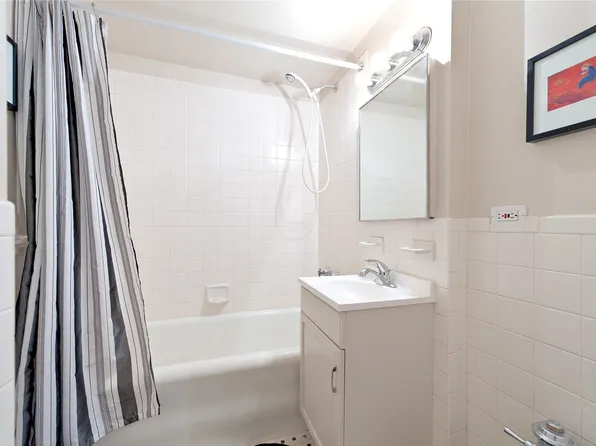 45 Tudor City Place image 1 of 4