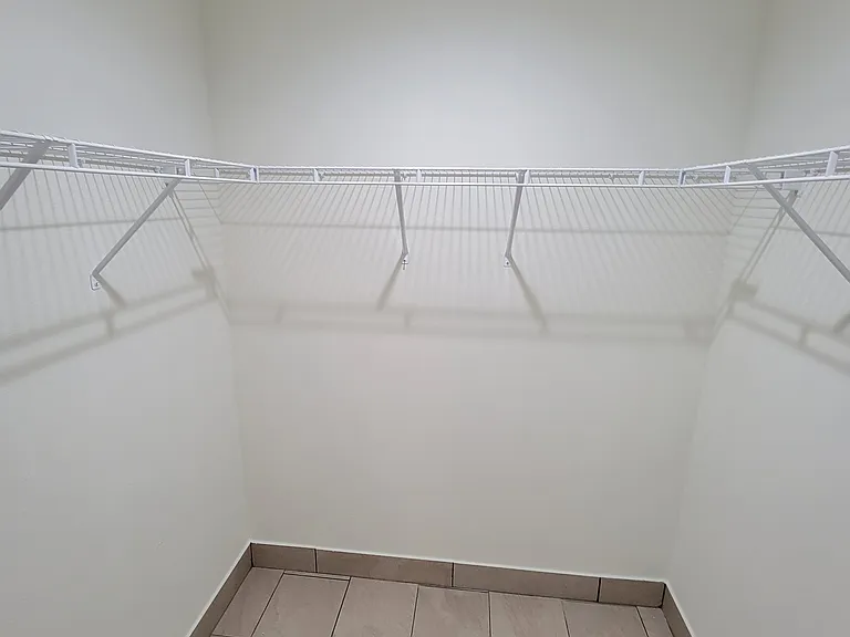 2873 SE Ellendale St #2873 — Photo 8