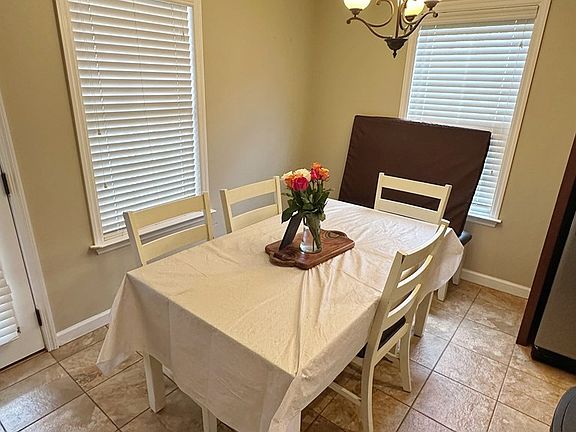 5th image of 5133 Greyfield Pl S