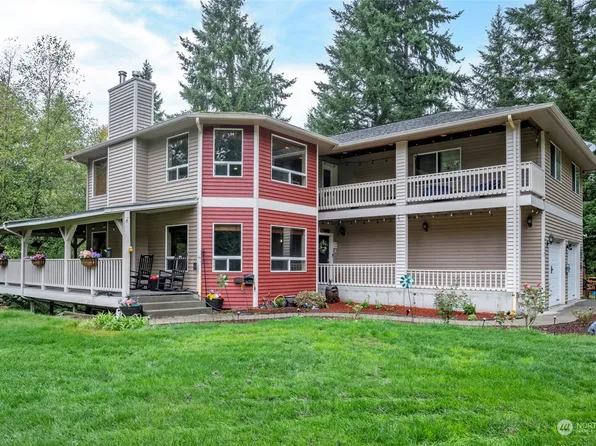 4712 SE Black Swan Lane, Olalla, WA 98359