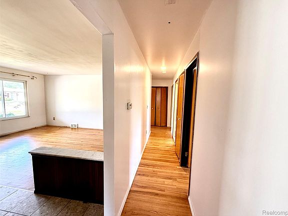 4th image of 13252 Diena Dr