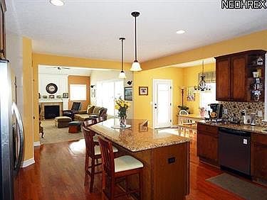 5th image of 6400 Highland Meadows Dr