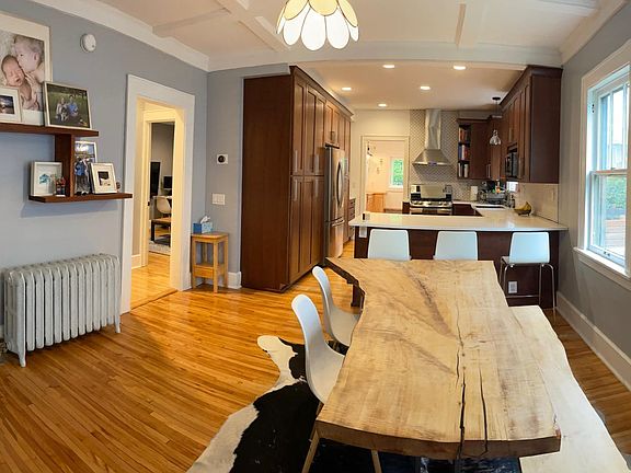 2nd image of 4533 Beard Ave S