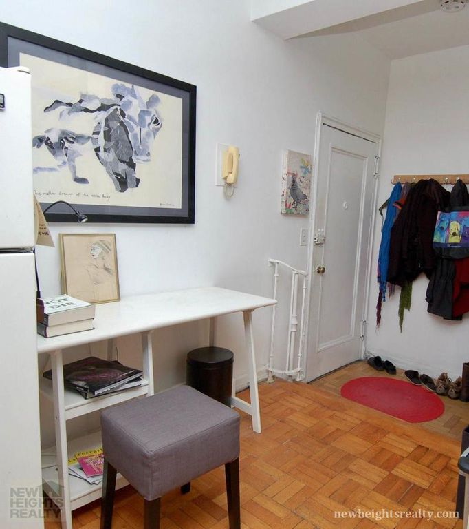 1 Bath Property, New York • 475 Sq Ft